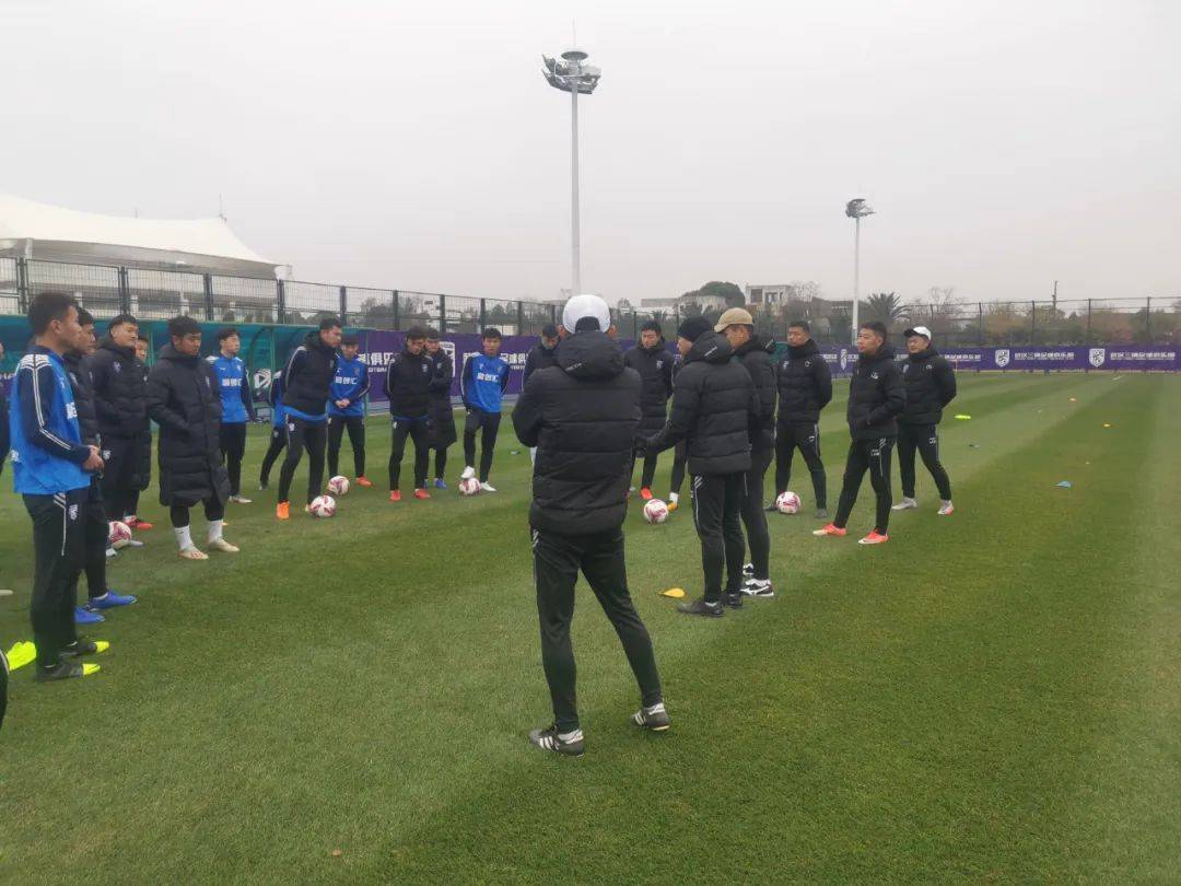 武汉赛区申办中甲 三镇有望主场作战:3377官网(图4)
武汉赛区申办中甲 三镇有望主场作战:3377官网(图4)