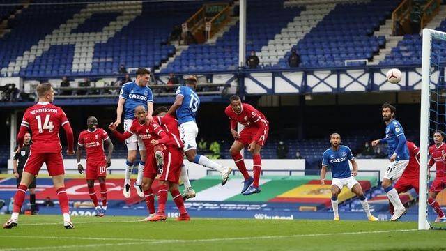 3377体育:
体毛越位无罪!既不流通又不公正才是VAR最大悲伤(图2) 3377体育:
体毛越位无罪!既不流通又不公正才是VAR最大悲伤(图2)