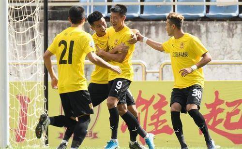 ‘3377app’
四川足球曙光明起 成都兴城成争冠大热门 优必选保级基本无忧(图4)